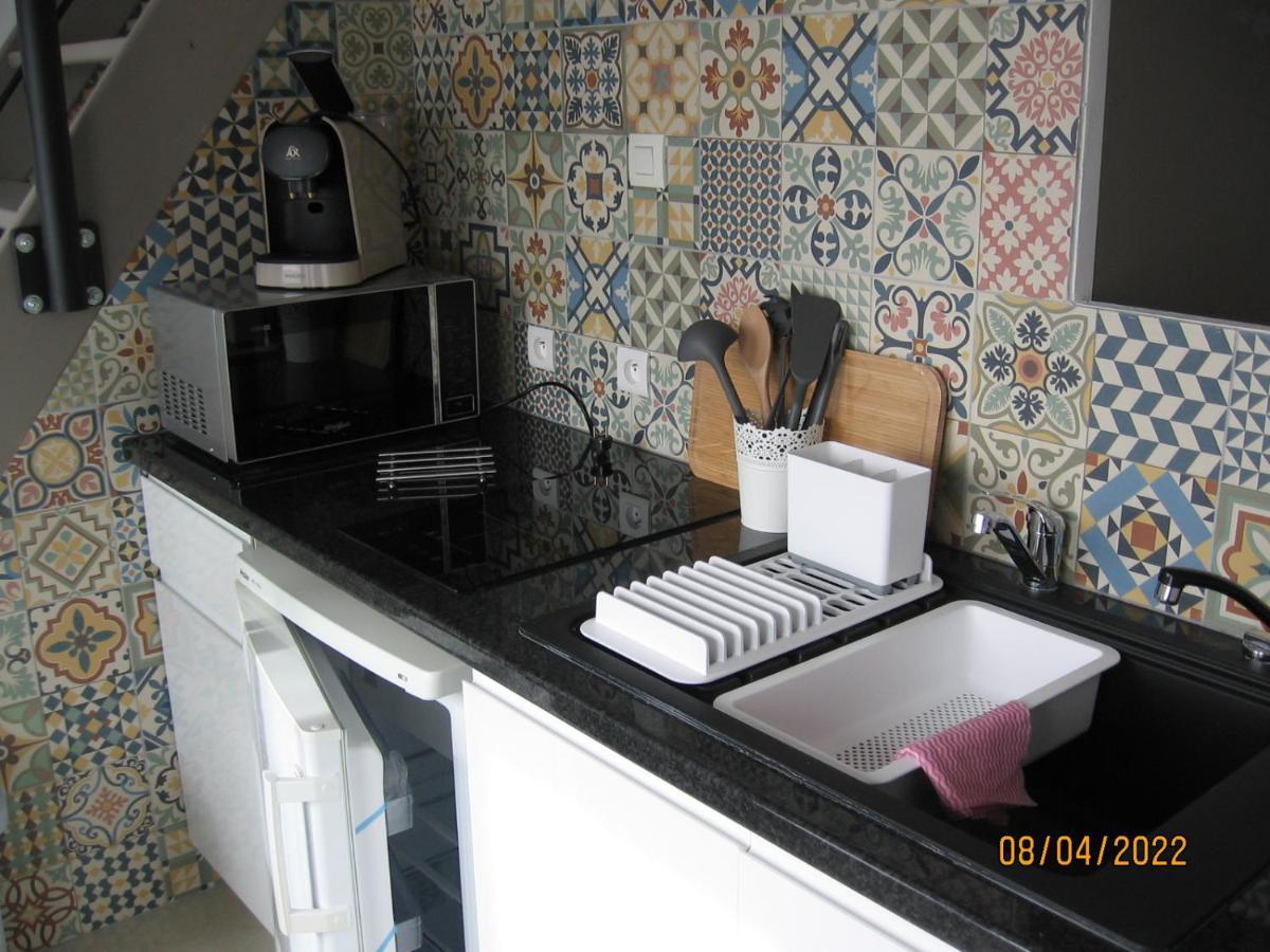 Appartement Avec Chambre En Mezzanine Rognac Exteriör bild